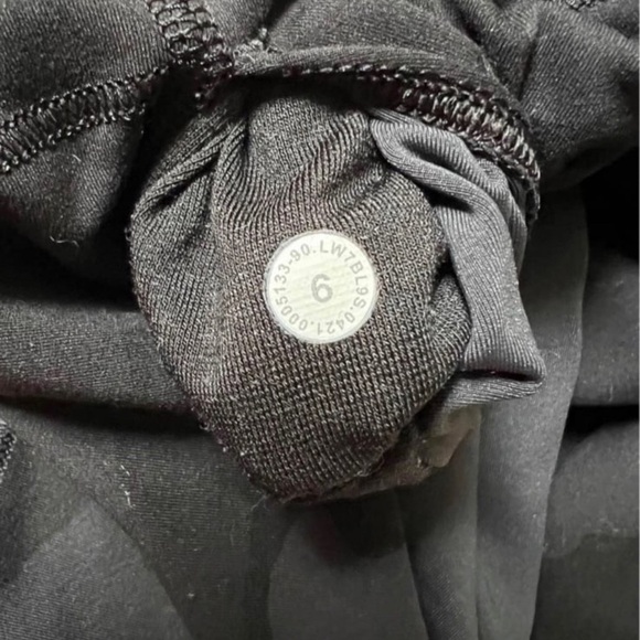 Lululemon Wunder Train High Rise Short 8" Heritage 365 Camo Deep Coal Multi - Picture 3 of 3